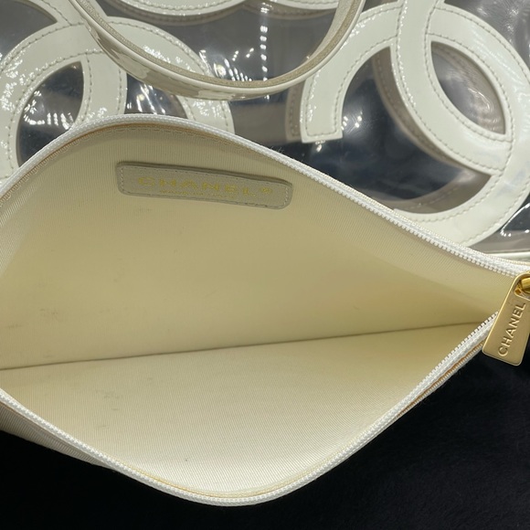 Chanel Vinyl Clear Triple CC Logo Coco Transparent Plastic Tote Shoulder Bag - Picture 13 of 16